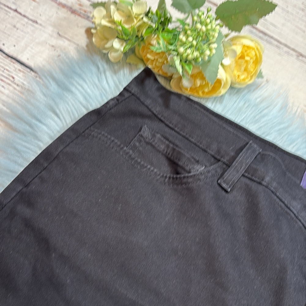 NYDJ Not Your Daughters Jeans Black Crop Cuffed Lift Tuck Pants sz 12 - Picture 3 of 9